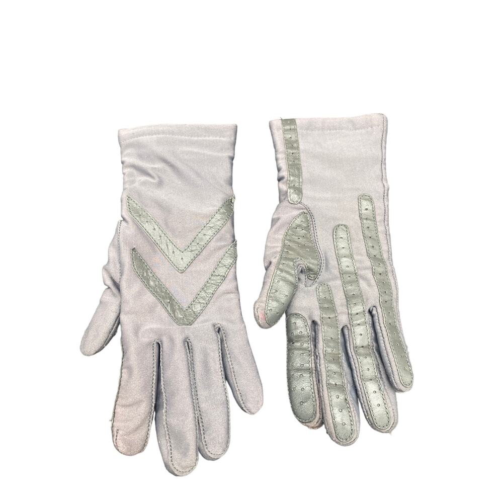 Vtg Women ISOTONER DRIVING GLOVES Tan/Blue/Gray One Size Nylon Spandex Winter - Picture 2 of 7